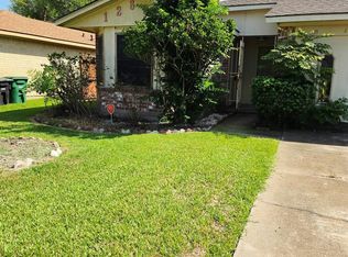 12803 Sandrock Dr, Houston, TX 77048