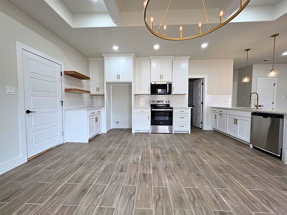 4th image of 2507 Lakeridge Dr