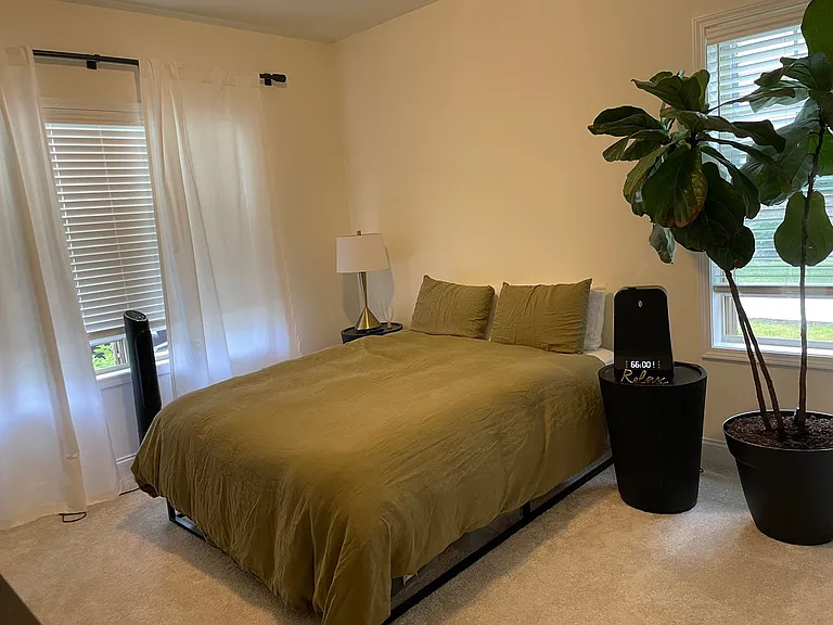 708 Creek Ln — Photo 13