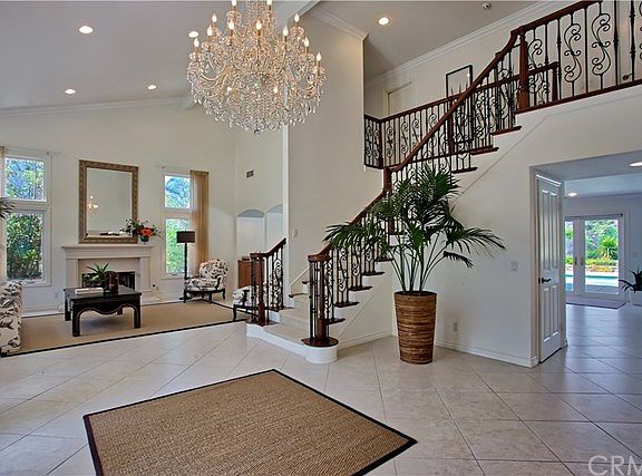 5th image of 22 Mission Bay Dr