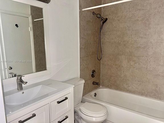 5th image of 18324 NW 68th Ave APT H