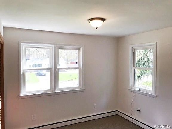 5th image of 2802 Oakland Dr