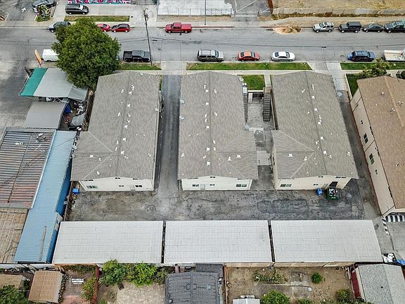 5th image of 1718 Virginia Ave
