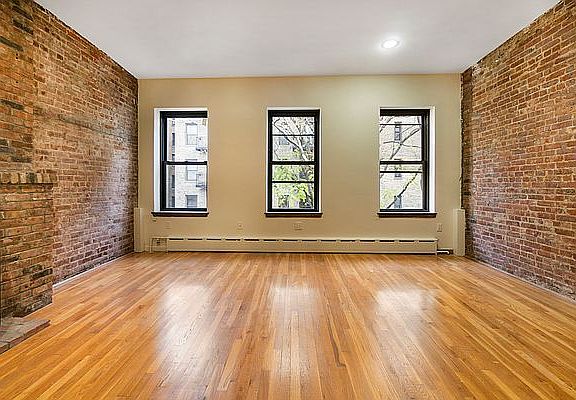 5th image of 121 W 92nd St APT 4R