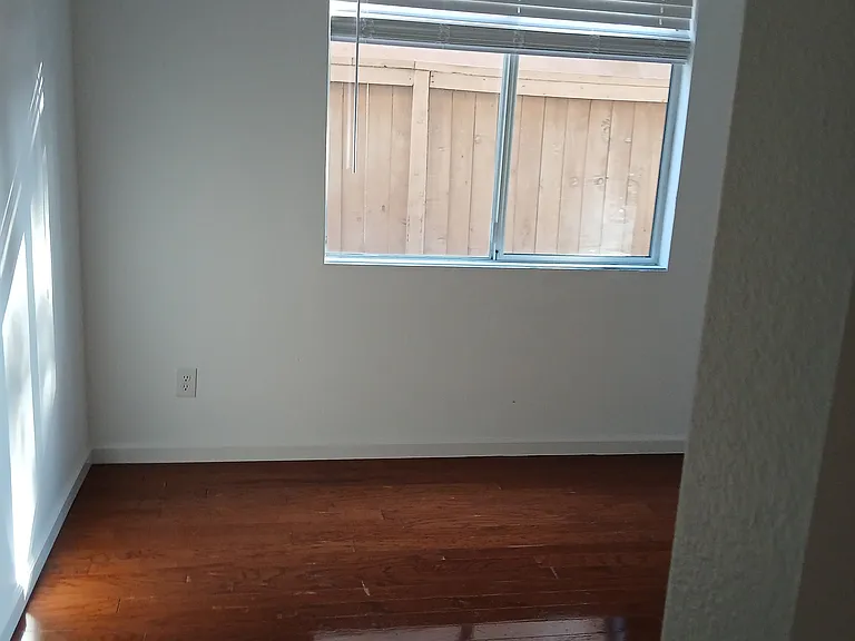 333 Spring Canyon Way — Photo 3