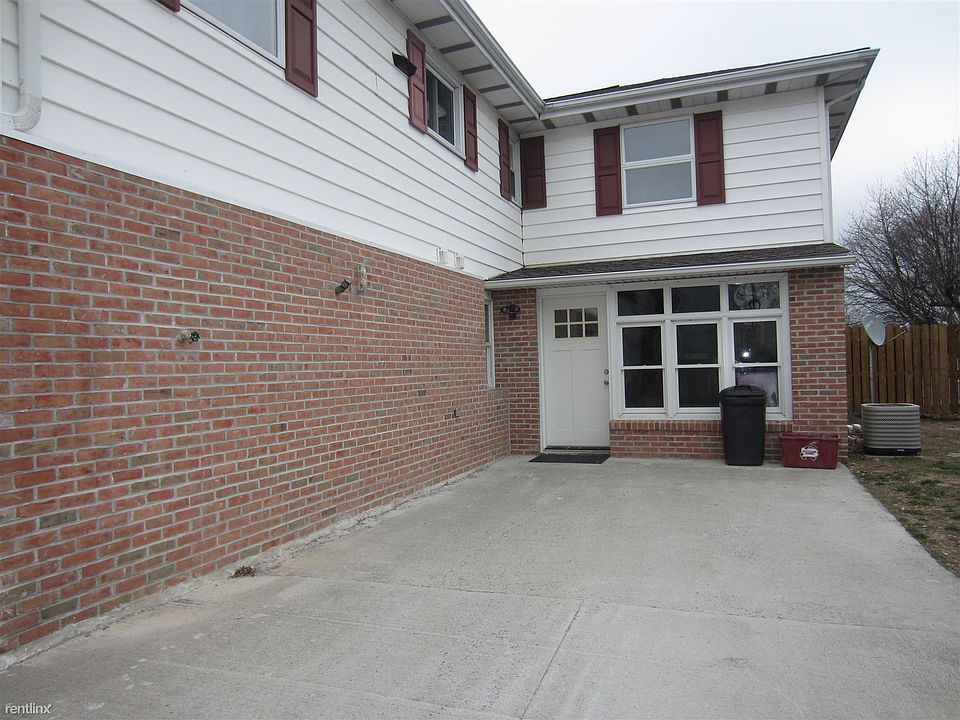 125 Fidler Ave. Apt. #2