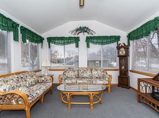 124 Barbara St, Lowell, MA 01854