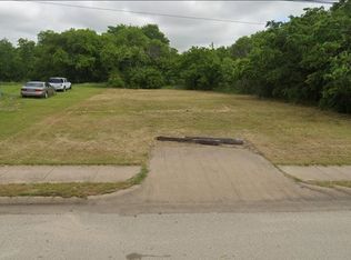 711 E Davis Ave, Alvarado, TX 76009