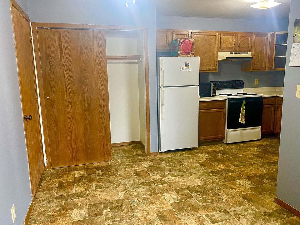 601 Hartridge Drive 8 Unit 601 Hartridge Dr Hartland WI Zillow