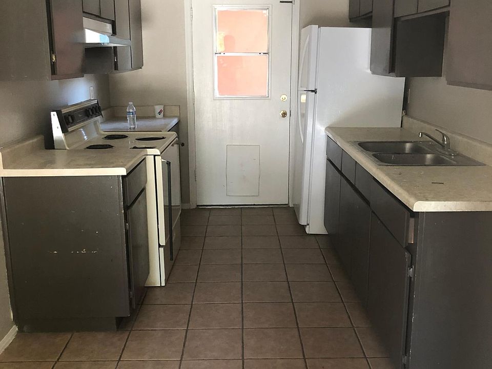 1st image of 461 E 9th Ave APT 1