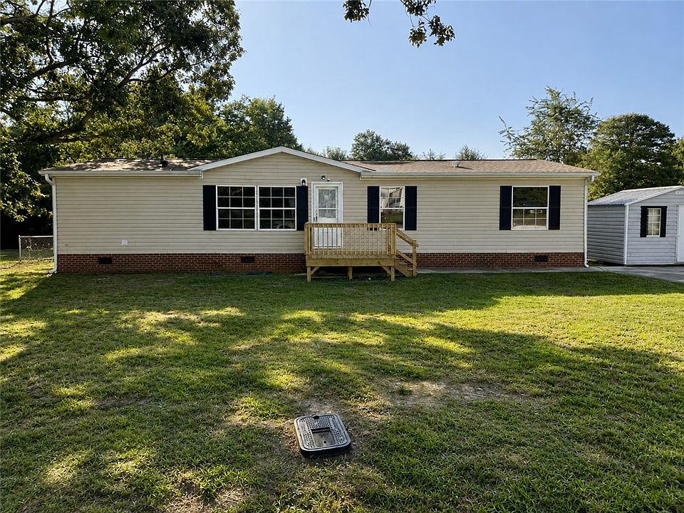 1st image of 120 Sue Ella Ct