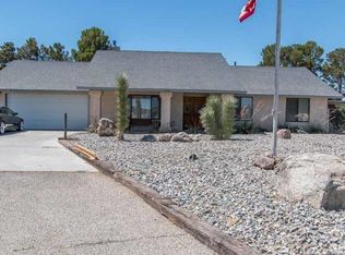 12706 Pawnee Rd, Apple Valley, CA 92308