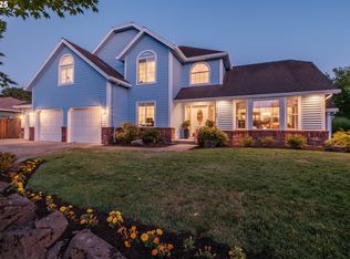2750 N Holiday Ln, Newberg, OR 97132