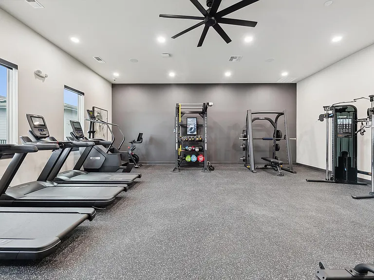 Alta Westinghouse Townhomes — Photo 29
