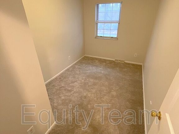 5th image of 6915 Gracely Dr