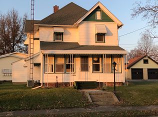 146 Wooster St NW, Navarre, OH 44662