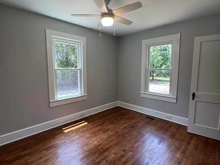 481 S Suber Rd — Photo 12