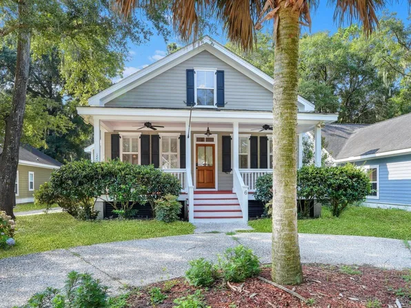 6 Carolina Village Circle, Beaufort, SC 29906