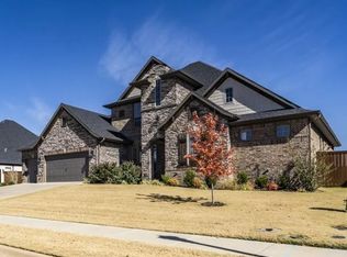 4505 Hollowbrook St, Bentonville, AR 72713