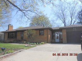 3962 Wilson Ave SW, Grandville, MI 49418