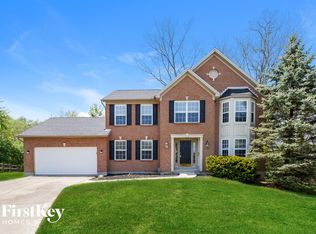 557 Clairmont Woods Dr, Cincinnati, OH 45244