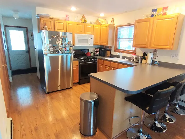12 Dogwood Pl — Photo 2
