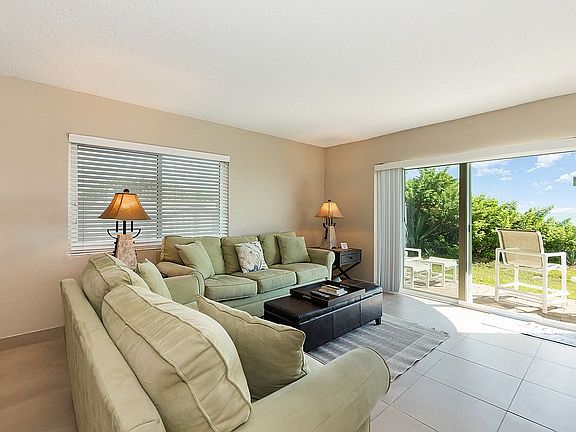5th image of 2925 N Highway A1a #109