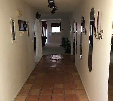 3rd image of 1509 Mountain Shadow Dr