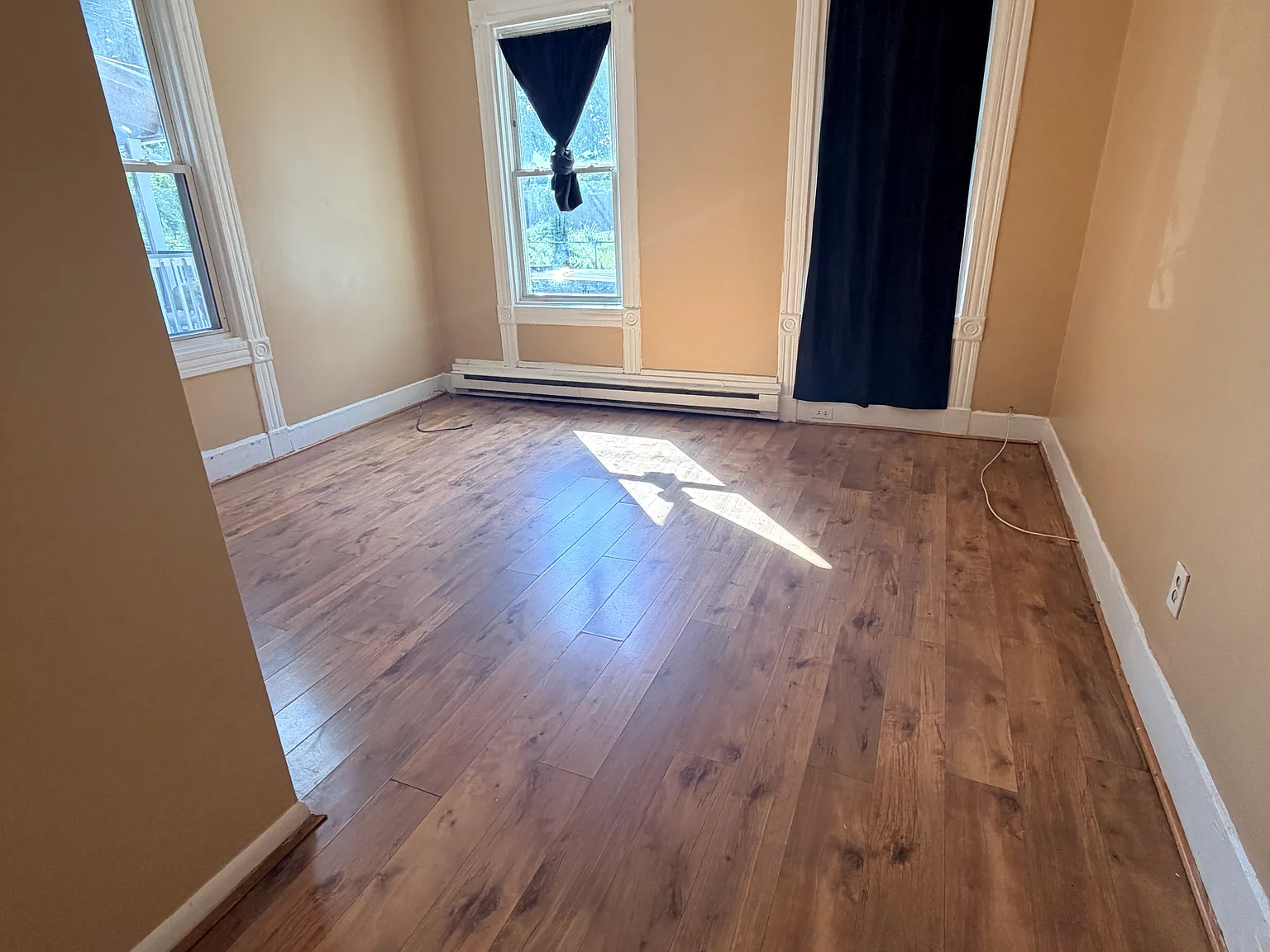 2 bed, 1200 sqft, $1,275 — Photo 3