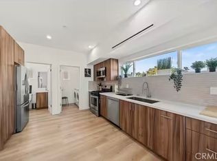 5637 Klump Ave, North Hollywood, CA 91601