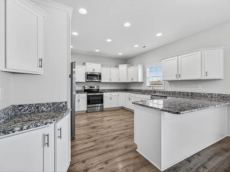 520 Indigo Johnston Dr — Photo 16