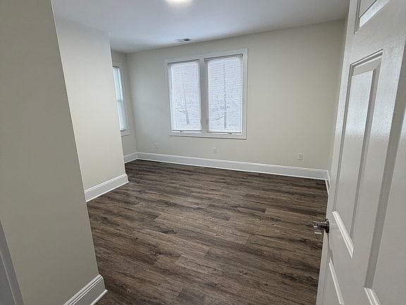 5th image of 401 Beechwood Ave