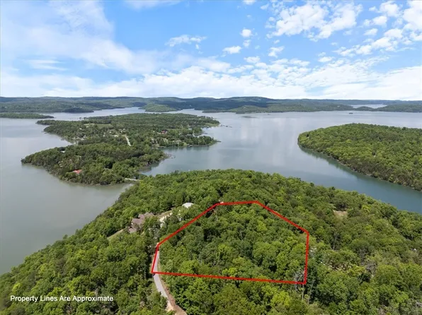 8660 Ridgecrest, Rogers, AR 72756