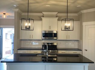 158 Rosemary Ayers Dr, Madison, AL 35756