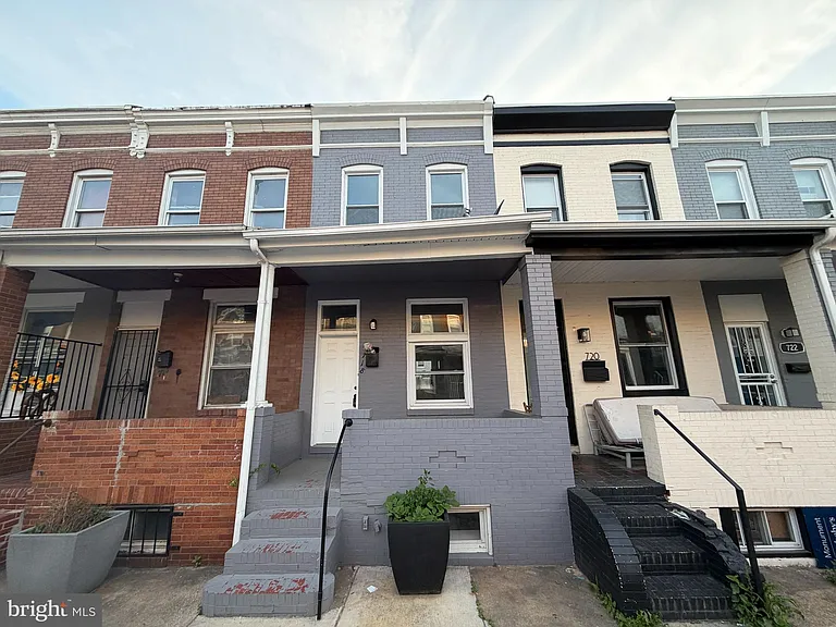 718 N Curley St — Photo 1