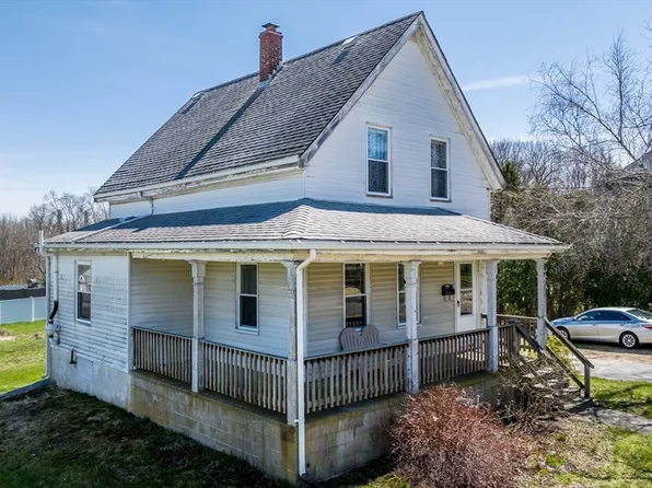 1236 Somerset Ave, Taunton, MA 02780