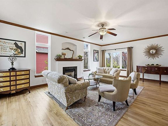 2nd image of 1029 Ryan Ct