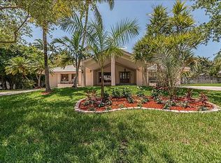 9941 SW 143rd St, Miami, FL 33176