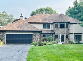 227 Spring Brook Rd, Rockford, IL 61114