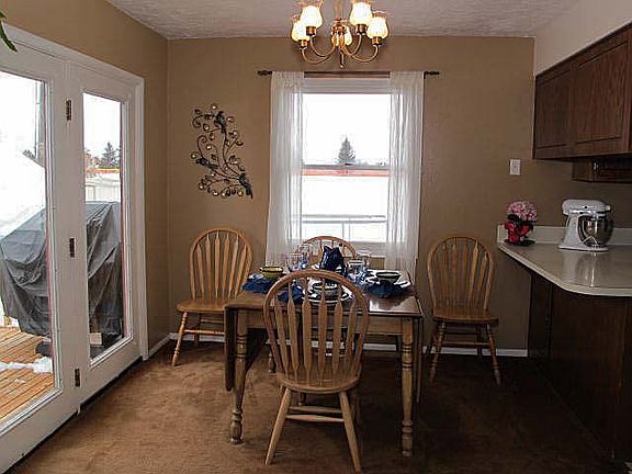 5th image of 2360 Calico Dr