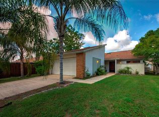 962 N Wedgewood Dr, Winter Springs, FL 32708