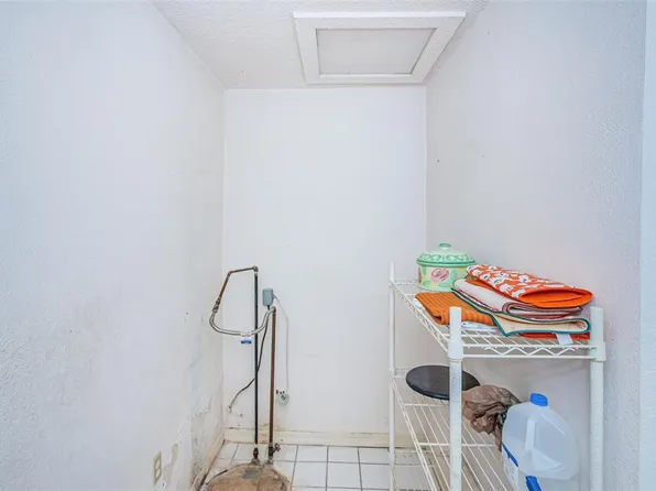 3906 W Cleveland St, Tampa, FL 33609