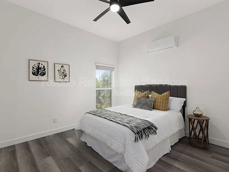 1710 Hanford Dr #3 — Photo 6