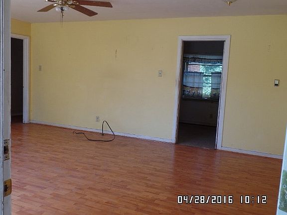 5th image of 10409 Allegheny Dr