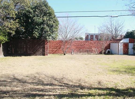 3rd image of 6720 Bellehaven Dr