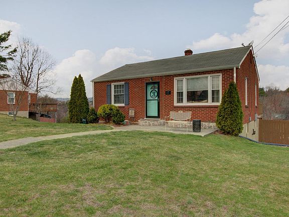 2nd image of 17 Upland Dr