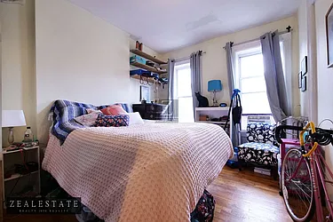Rented by ZealEstate Group Inc