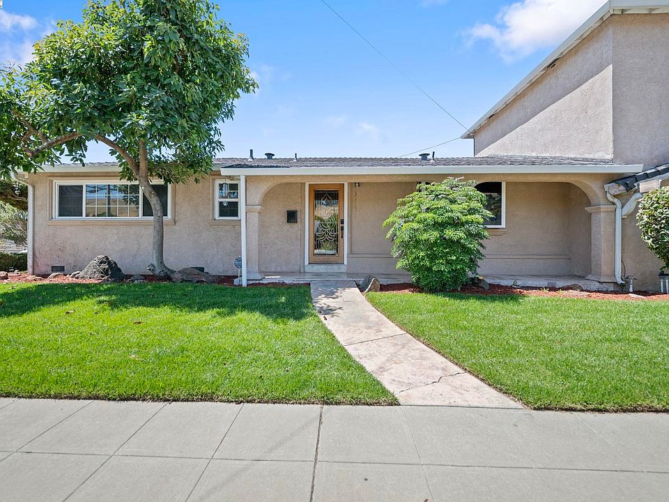 1st image of 30565 Prestwick Ave