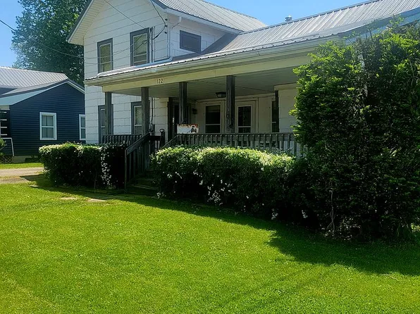 122 E Main St, New London, OH 44851