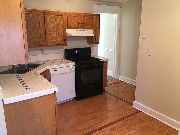 4th image of 4131 West Broadway